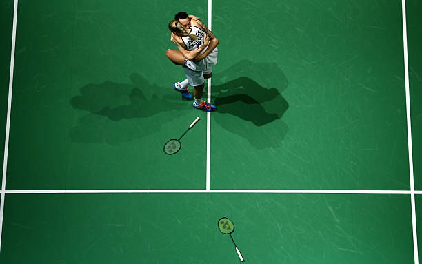 羽毛球场地全指南:单打与双打的区别