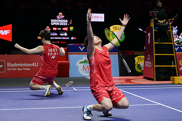 从入门到精通：高远球的定义与实战技巧