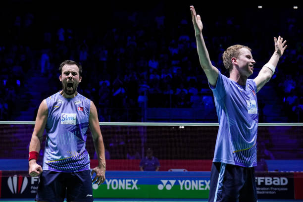 标准羽毛球场尺寸详解:宽度与长度是多少?