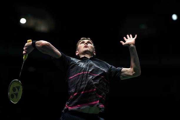 羽毛球场地标准面积：单打4米×18米，双打呢？