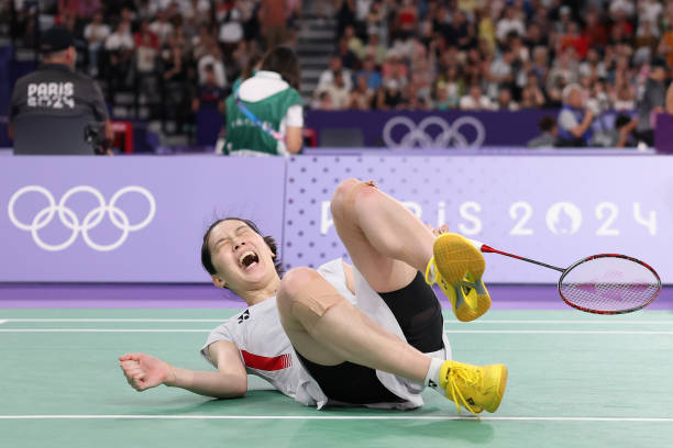 陈雨菲海报首发:眼神坚定,目标奥运