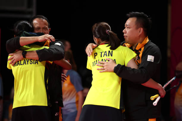 双打发球换位口诀大全:实战技巧轻松掌握