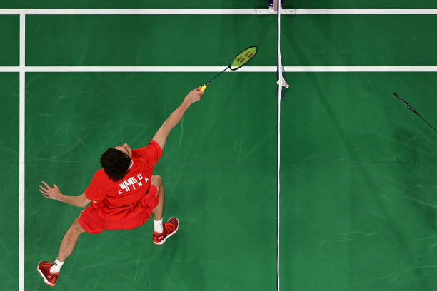 羽毛球单打边界线范围图解:避免误判的关键点