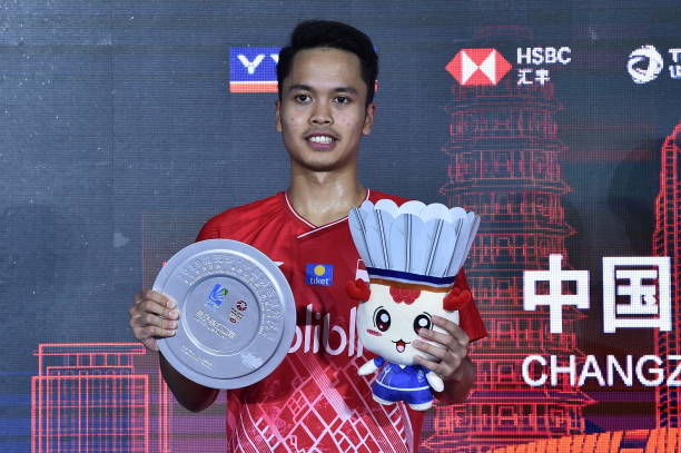 羽毛球馆使用须知：家长陪同儿童时应注意的场地边界