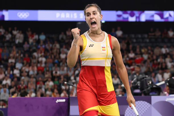 羽毛球单打发球规则:从开局到决胜局的发球顺序