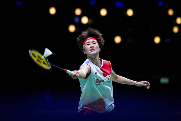 室内羽毛球场施工方案编写指南与要点解析