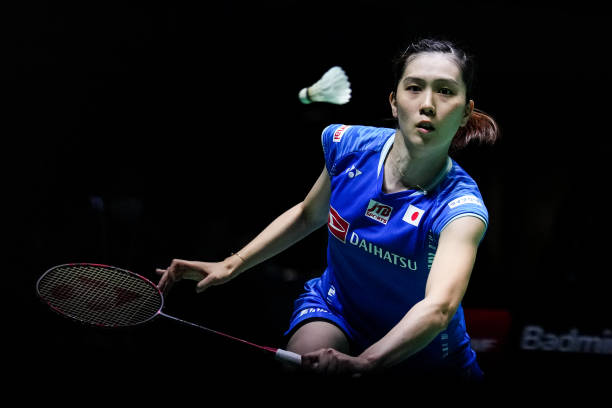 羽毛球扣杀进阶攻略:提升爆发力与击球时机的秘诀