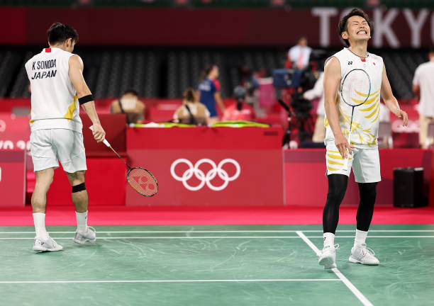 从兴趣到专业:如何根据孩子水平选择合适的羽毛球拍?