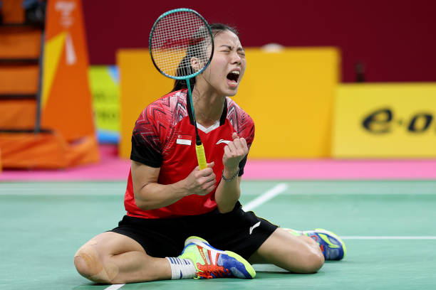 羽毛球单双打基础站位教学：从入门到精通