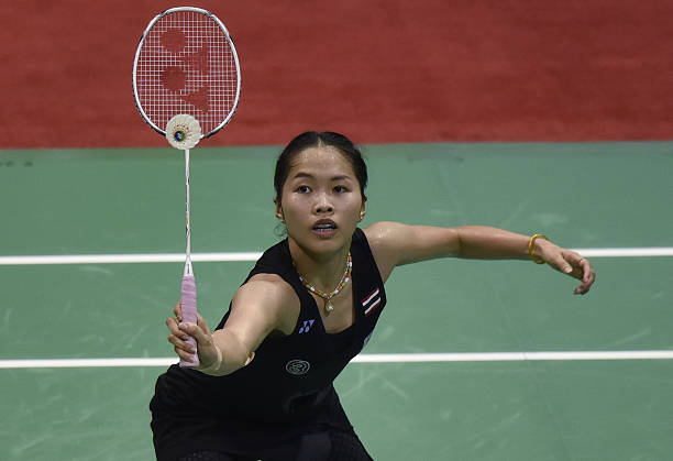 如何为不同年龄段孩子选择合适的羽毛球拍磅数?