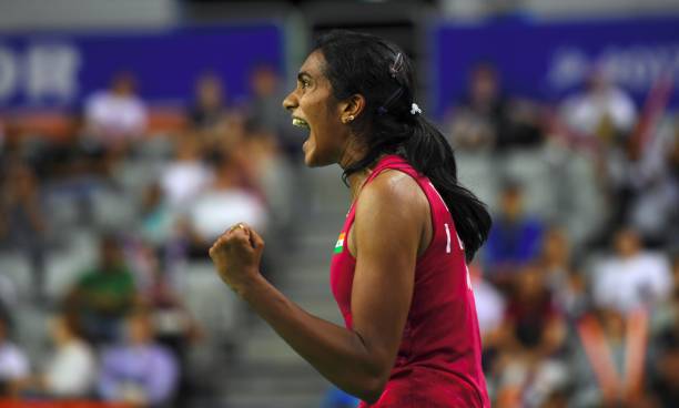 羽毛球单打场地宽度18米的由来