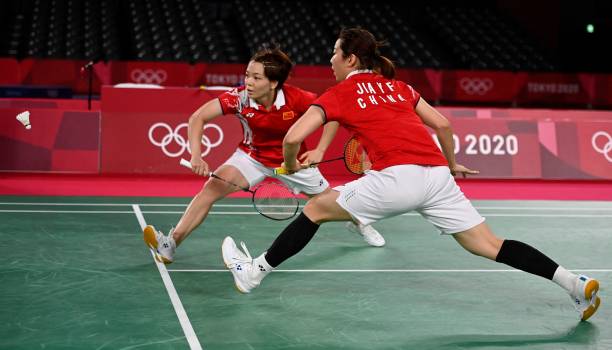 羽毛球心理战：MAS选手的赛场心态调整策略