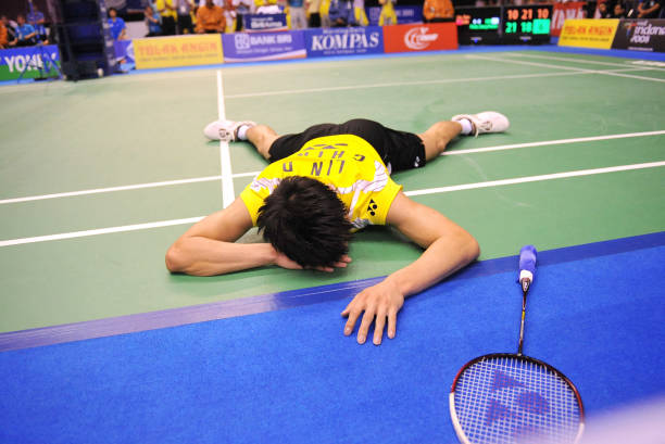 2024年伯明顿羽毛球拍推荐：性能与性价比全解析