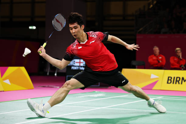 羽毛球拍品牌价格排行:哪款最适合你的需求?