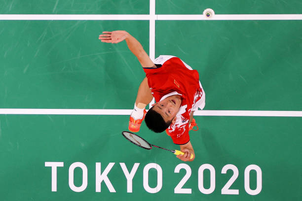 羽毛球拍重量选择指南：3U和2U的优缺点分析