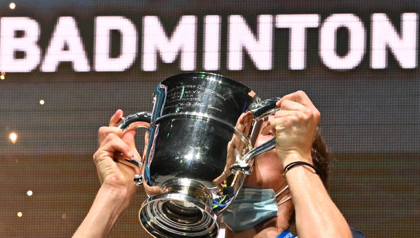 羽毛球制胜关键:揭秘世界冠军的独门打法