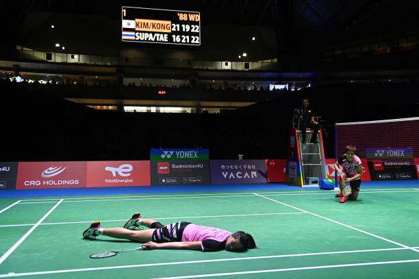 羽毛球比赛中的站位策略:攻防转换的关键