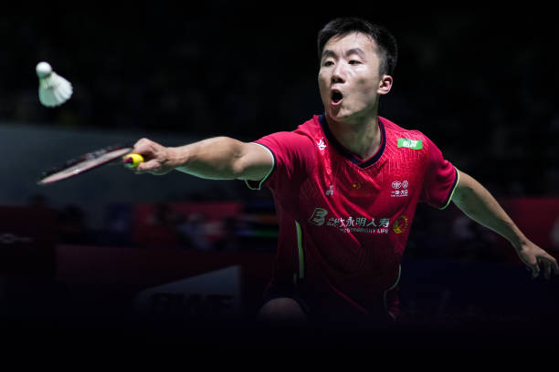 羽毛球六点步伐速度时间评定标准详解与训练应用