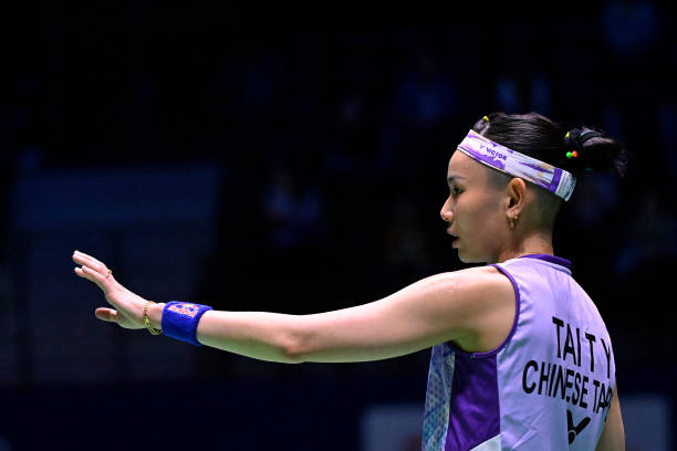 李宗伟退役后生活揭秘:从赛场到商界的华丽转身