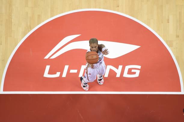 NBA史上最伟大逆转：1-3落后到抢七夺冠全记录