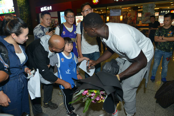 半场篮球场场地尺寸图:关键区域与测量方法