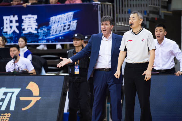 投篮神技:10分钟掌握百发百中的秘诀