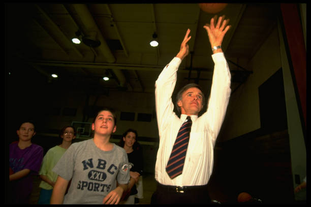 贾巴尔总决赛对手盘点:他与哪些传奇球队交锋?