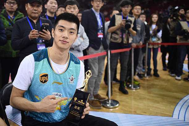 NBA季后赛新规则:东西部前10名球队如何争夺总冠军?