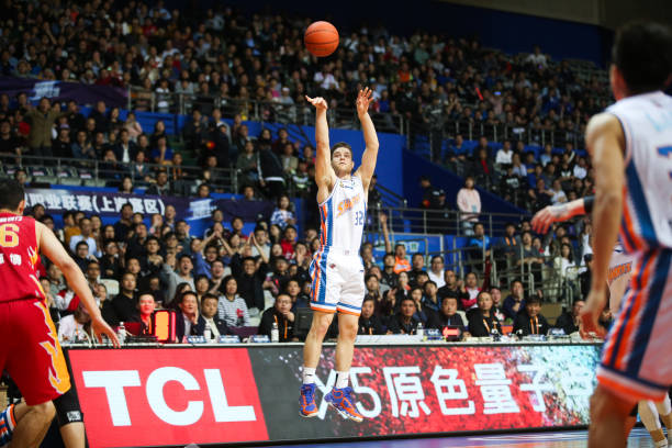 罚球线长度对投篮技术的影响分析