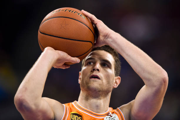 篮球场地建设方案模板及结构解析