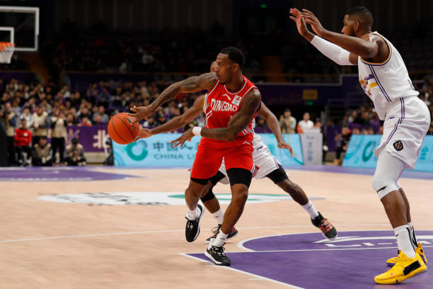 NBA范特西伤病影响分析:关键球员缺阵如何调整阵容?