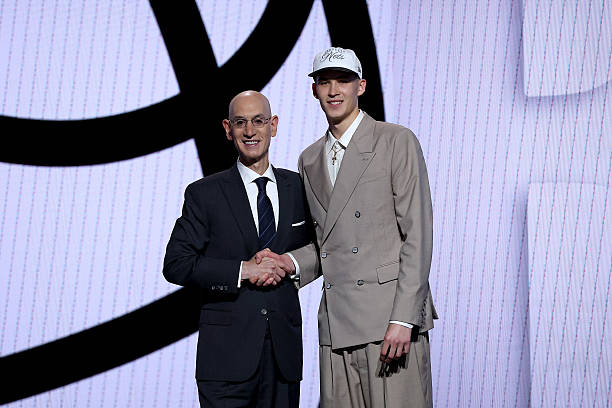 篮球场尺寸是多少?室内与室外场地有区别吗?