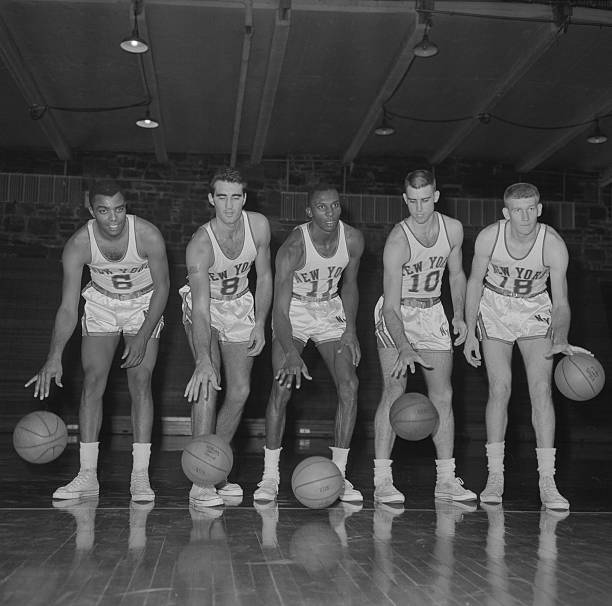 从湖人到勇士:拉塞尔球衣号码的演变