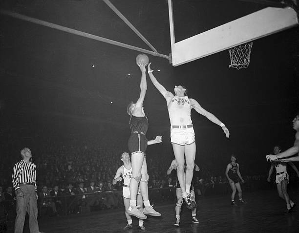 NBA球队球员名单实时更新:交易截止日动态