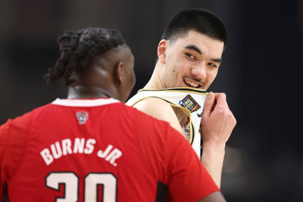 传奇开启:2002年NBA选秀大会珍贵影像资料