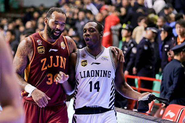 掌握反跑时机：突破防守的关键技巧