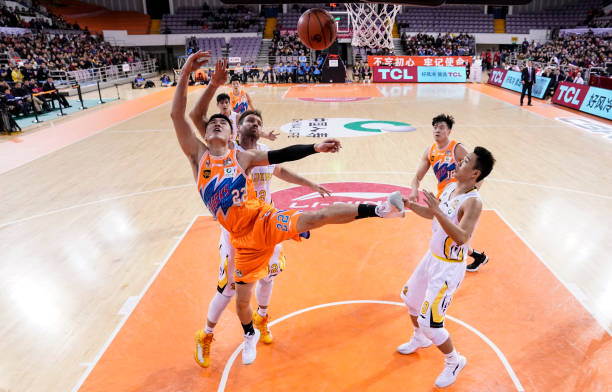 中国男篮今晚比赛结果出炉,CCTV5直播精彩回顾