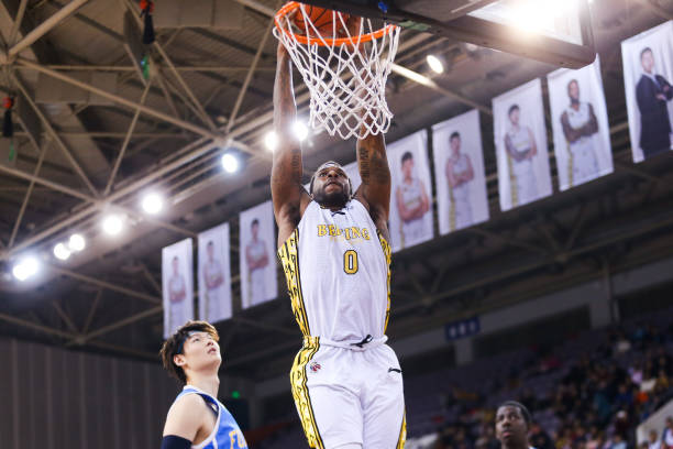 上篮招式图解:从基础到高级的名称与动作指南