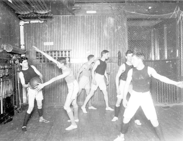 现役球员季后赛盖帽排名：谁将成为新一代盖帽王？