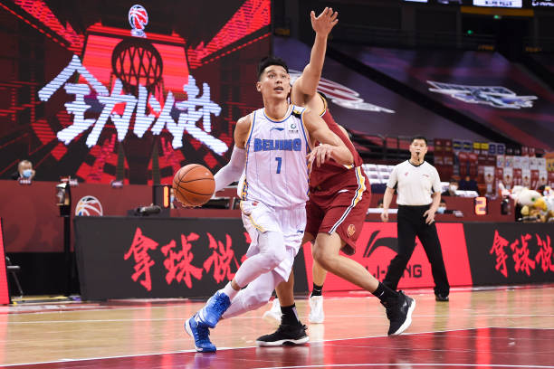 CBA联赛最新战况:前八强球队实力对比