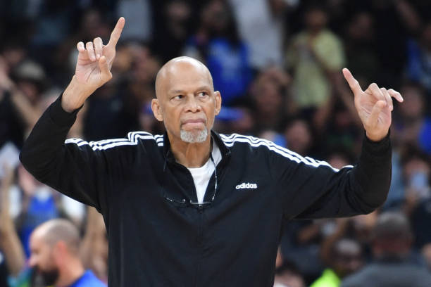 亚洲篮球联赛比分统计:得分王与助攻王数据亮眼