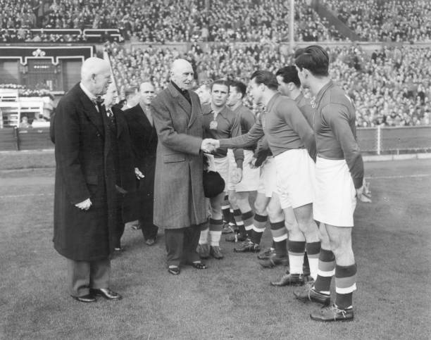 从坎特到卡塞米罗，谁是最强中场扫荡者？