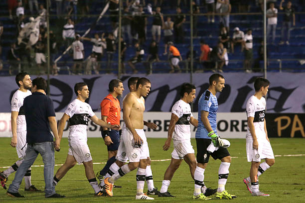 德甲中文解说直播：权威解说+高清画质