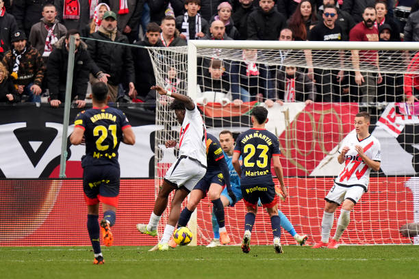 6月20日足球赛程预告:豪门对决+黑马崛起