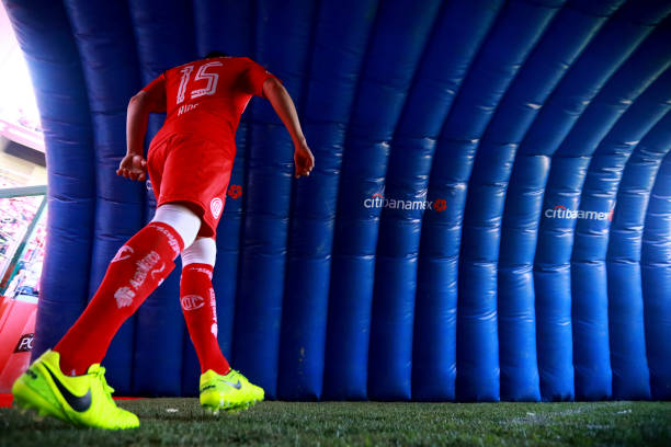 姆巴佩身高争议：官方数据是否准确？