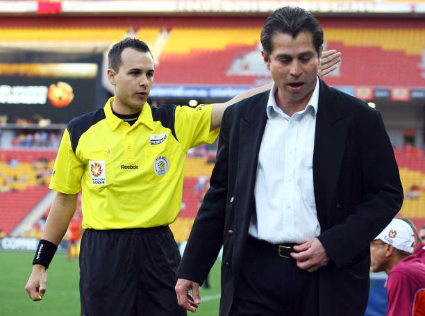 CCTV5独家报道：皇马vs巴萨西甲比赛结果及战术解析