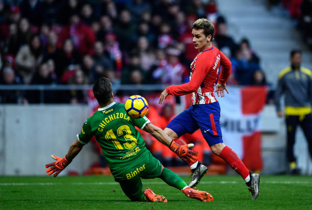 2021意甲官方最佳阵容：防守铁闸与进攻天才的完美结合