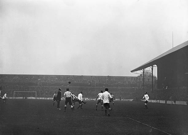 欧冠是否独立于五大联赛之外？