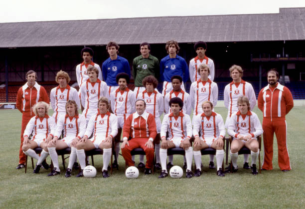 英超焦点战:曼城vs利物浦,爱奇艺体育高清直播!