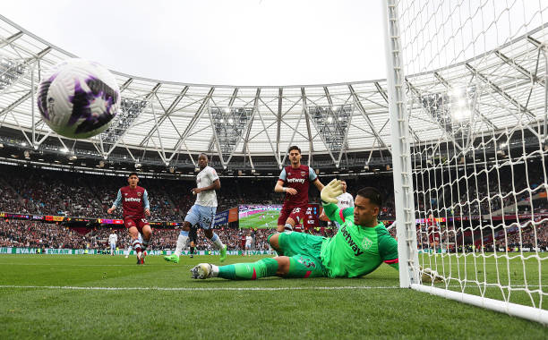 从直播到数据分析，这些比分软件让你不错过任何精彩瞬间